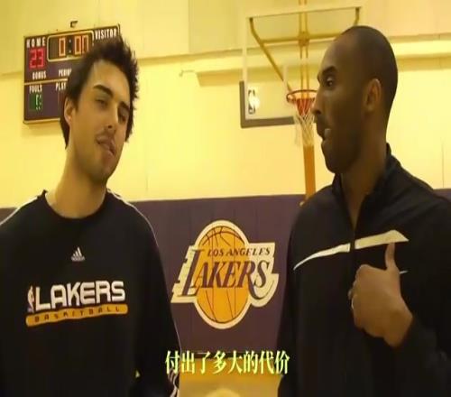 为了得到巅峰莎拉波娃,NBA球员武贾西奇付出了多大的代价