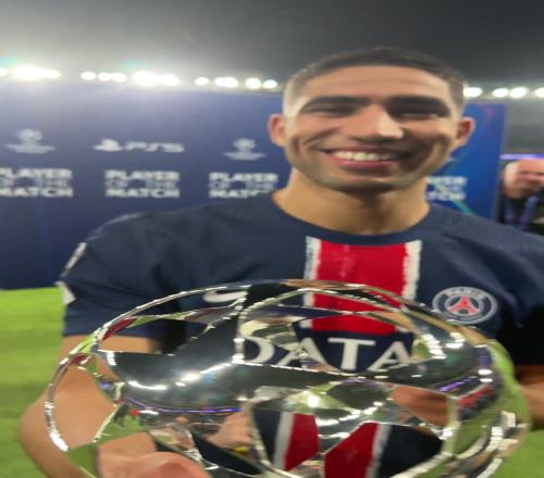 MVP！第一視角將歐冠全場最佳獎杯送給阿什拉夫