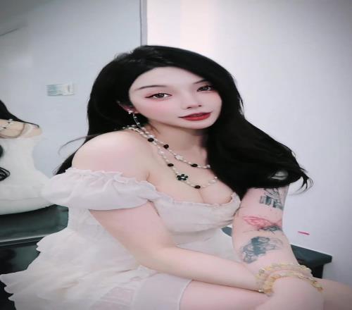 也是大体格子啊!美女主播小太阳:喜欢坏女人是吧那我本色出演