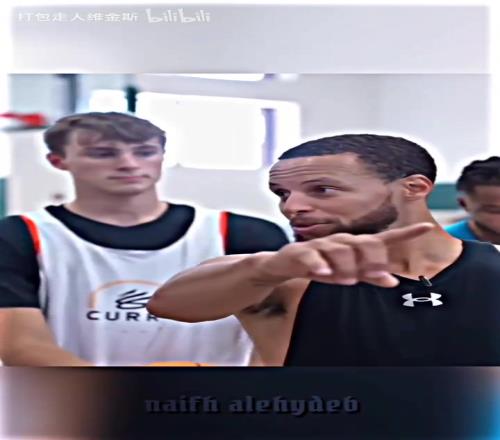 库里:其实这个暴扣是我教的!当弗拉格出现在库里的训练营!