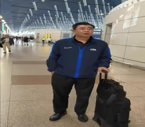 国足兵发雅加达,足协主席宋凯也将全程陪伴球队