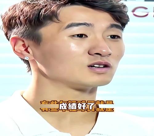 认真谦逊!韦世豪:来蓉城一个月,就对胡荷韬说他一定是国家队的