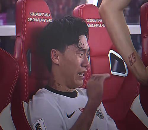 國足無緣世界杯！賽后胡荷韜痛哭不止