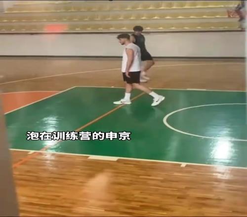 申京休赛期天天泡在训练营,下赛季能带领火箭更进一步吗