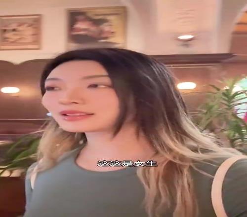 顏值很高啊！付豪妻子曬日常視頻：運動三小時猛吃一天！