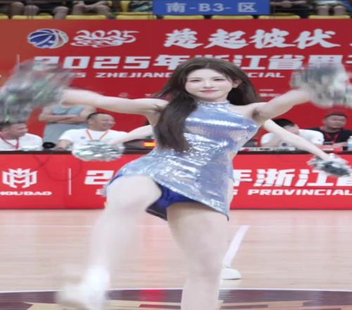 太离谱了!几乎是完美女人!