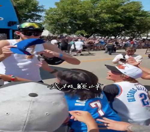 这是他应得的切特霍姆格伦与雷霆完成5年2.5亿续约...