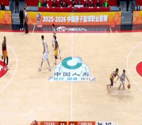 26岁广西球王，在质疑声中成为本土得分王