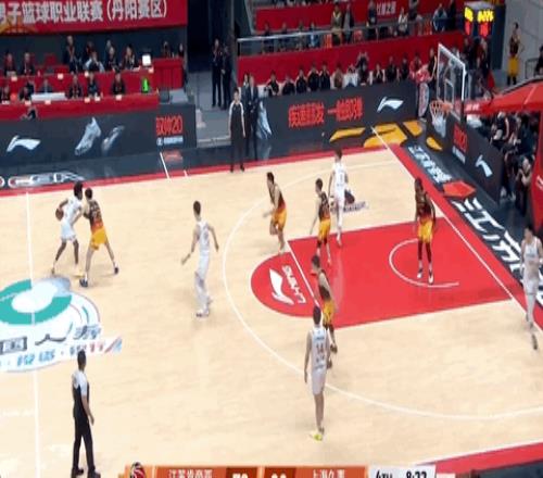 26岁广西球王，在质疑声中成为本土得分王