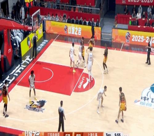 26岁广西球王，在质疑声中成为本土得分王