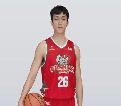 26岁广西球王，在质疑声中成为本土得分王