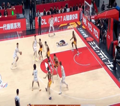 26岁广西球王，在质疑声中成为本土得分王