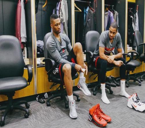 你是个好球员,我们就拿你交易吧