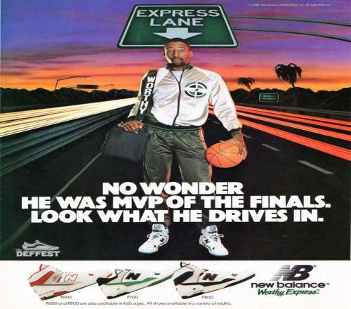 他們專賣“老頭鞋”，卻能簽下19歲NBA未來門面？