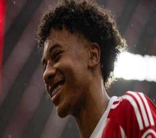 罗马诺:拜仁为小将基亚拉提供长约,有信心避免他被英超挖走