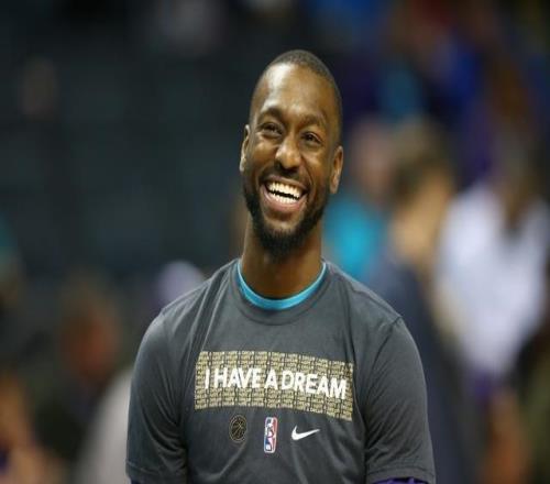 最喜歡的NBA隊友林書豪：肯巴在內(nèi)他和庫里場下友善&場上殺手