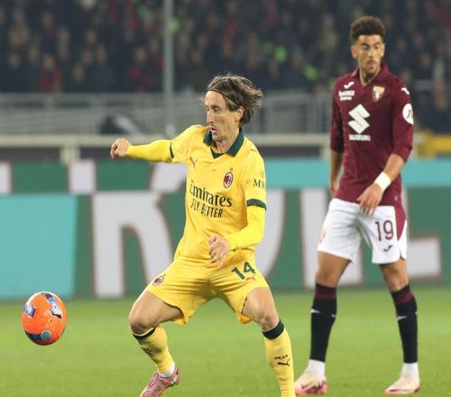 一場(chǎng)32讓意甲榜首易主，阿萊格里神換人，讓二追三奇跡逆襲