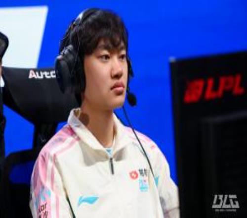 兩局勝利一次不死都超神！knight狀態神勇打出26214的恐怖戰績