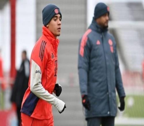 “强援”就位，，，，，穆西亚拉有望本周回归