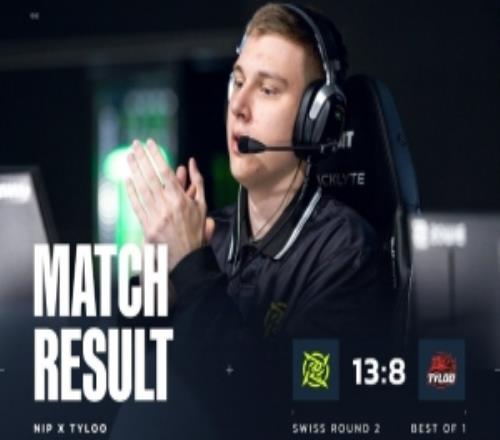 白菜狀態低迷一度i15漢堡1v4四殺難救主TYLOO01NIP