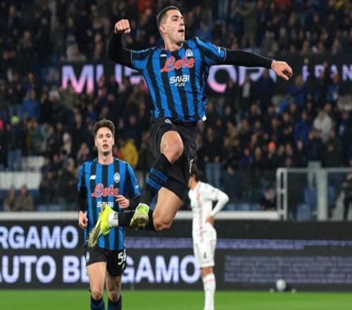 意甲最新积分战报:两强齐胜,罗马追平尤文,榜首格局再生变数