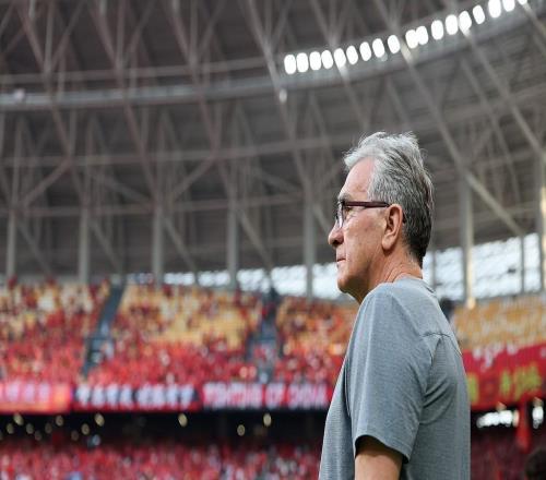 伊万执教生涯:作为助教获世界杯季军,率领山东赢得中超冠军