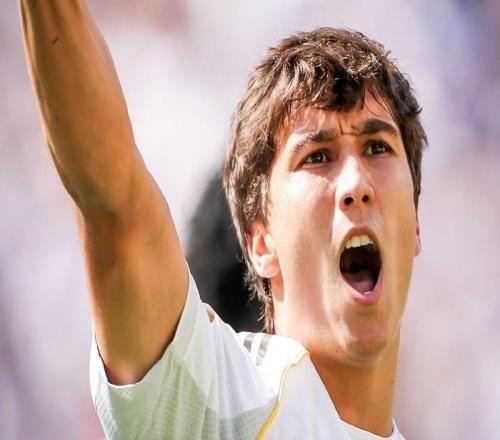 天選之人！姆巴佩受傷皇馬給21歲新人機(jī)會(huì)，他能延續(xù)金靴表現(xiàn)么