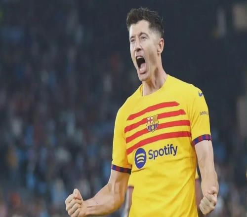 37岁莱万最后的宣言:请稍等,新王已在8000万欧元外候场