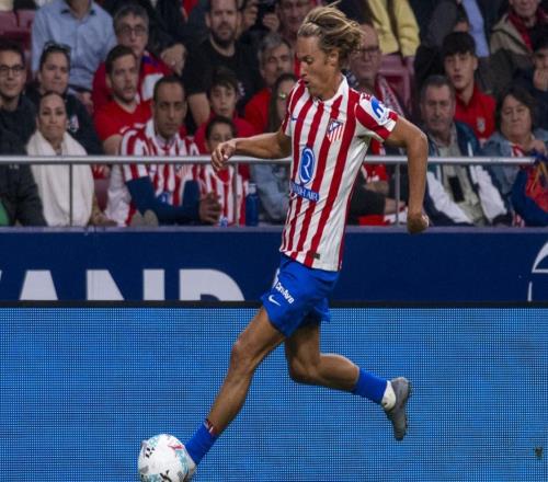 西甲1亿锋霸破门:14场轰入9球,率队欧冠全取3分