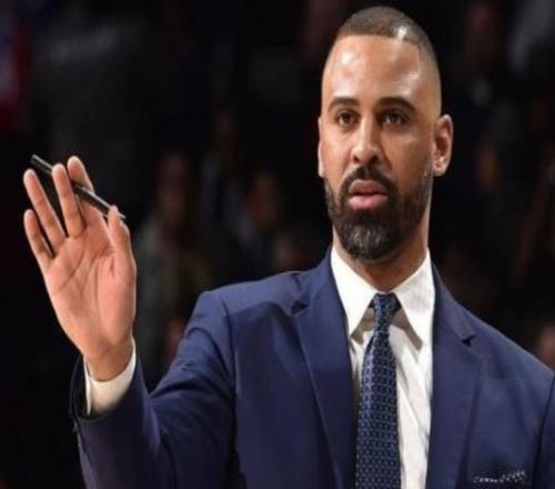 首发4个2米11!火箭对冠军的针对太丧心病狂了!阿杜要疯!