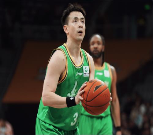 辽宁加时赛152打崩江苏:赵继伟16+7+8升历史第9莫兰德12+21