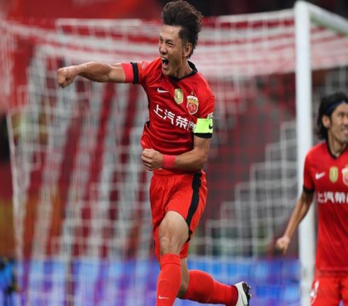 302110中超疯狂一夜!河南凶猛申花击败深圳上海双雄争霸