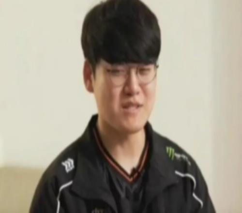 Gumayusi：职业生涯每年都有很辛苦的事，战胜困难的能力也升级了