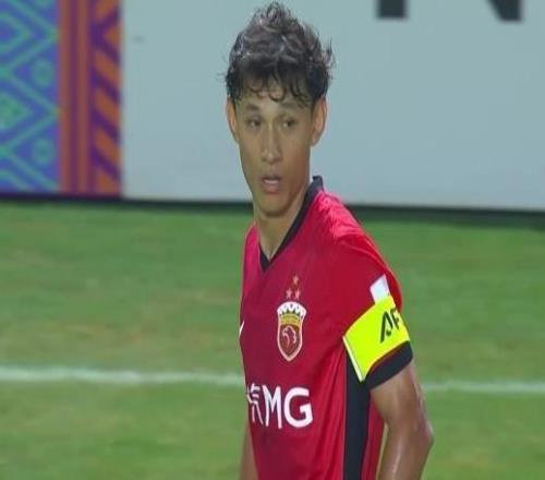 凌空斩世界波,王燊超当选中超官方第29轮最佳球员