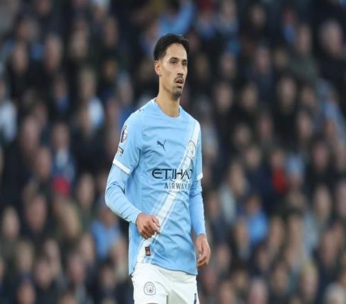 賴因德斯：我和德布勞內特點不一樣，后插上射門是我最大優勢