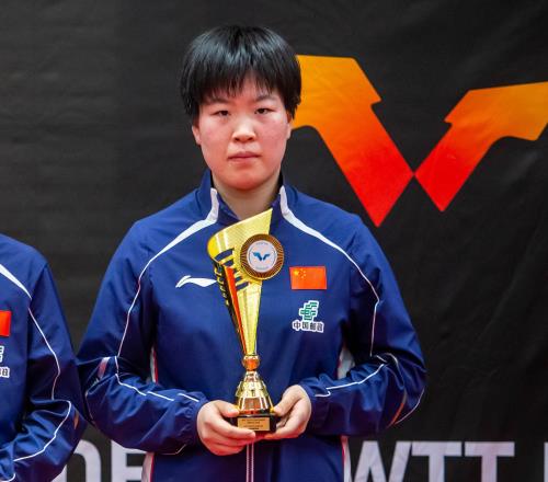 31奪冠！中國女乒15歲新星崛起：10後雙子星爭輝看齊孫穎莎