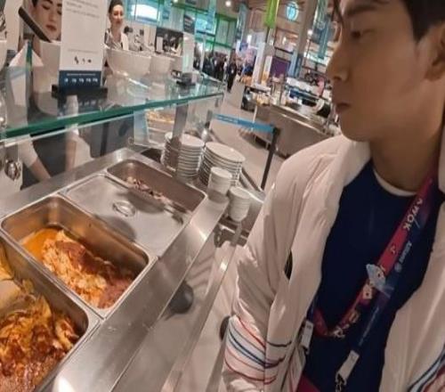 韩国选手吐槽米兰冬奥会伙食:菜品少、吃不饱