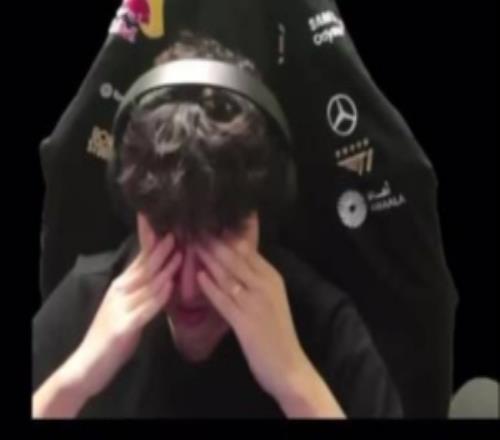 Bang：我一想到Doran，就想起去年那段日子但愿多蘭能幸福啊