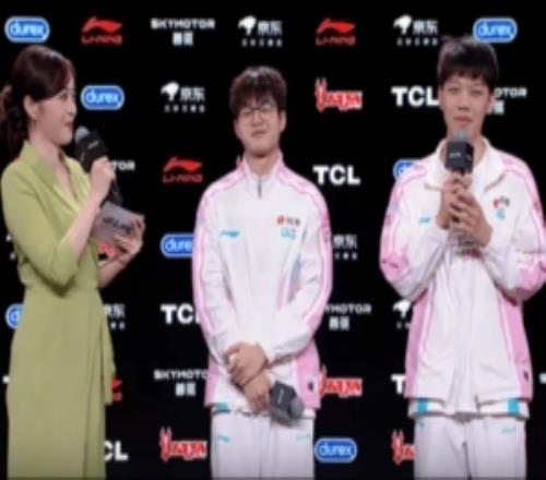 赛后采访Xun&ON：年后回来皮绷得更紧了，下一场放松玩自然会拿下