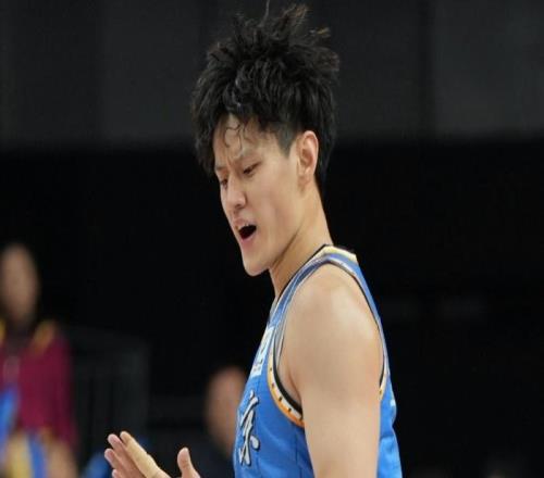 北京第5敗輸在哪：杰曼單節21分末節0分周琦受傷決戰竟靠翟曉川