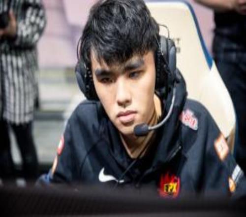 业内人辟谣“Lwx结婚”：去问过了这事情是假的，没有结婚这回事