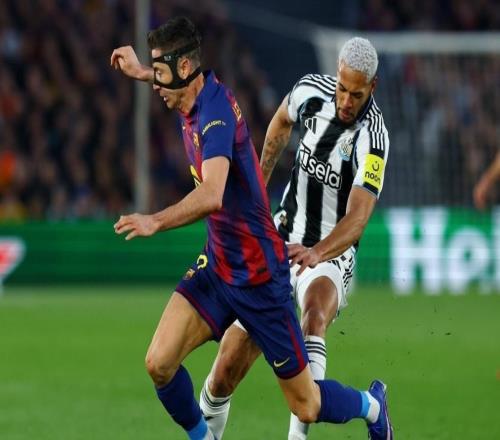 拉神狂造5球,莱万双响超梅西,巴萨72纽卡豪取16连胜创四大纪录