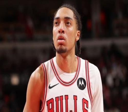 官宣:公牛将12号秀诺亚埃森格下放到G联赛风城公牛队