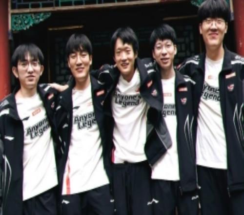 媒体人:不管怎么说,今年AL已经是LPL最让人惊喜的队伍了