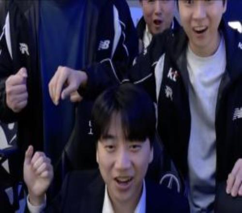 对Chovy了如指掌!KT教练Score完成复仇去年被GEN开除今年带队KT