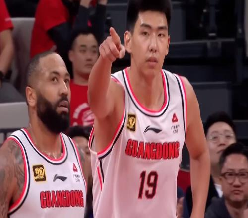 比薩姆納更強(qiáng)！廣東最適合的第四外援曝光，2米13神射手成首選