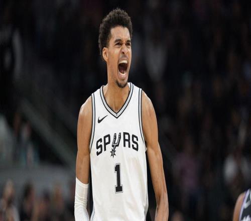 NBA曆史首現！文班全票當選最佳防守球員成馬刺隊史第4位獲獎者