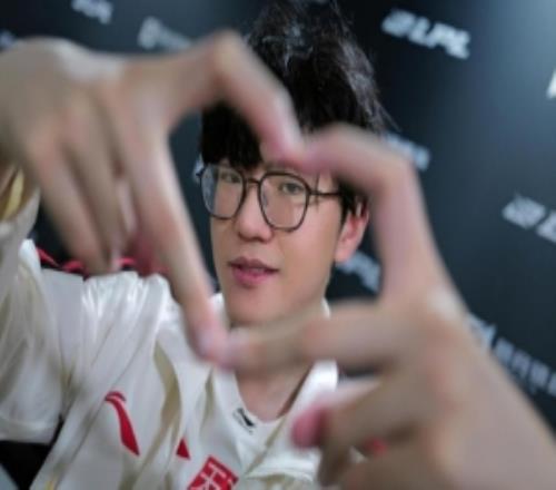 jiejie：：大家越来越叫我龙之子，我的惩戒的成功率会越来越高