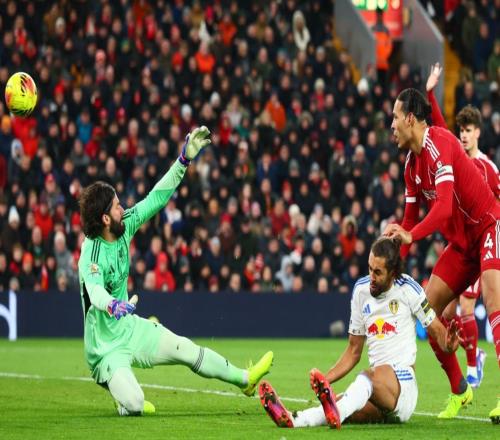 英超最新积分战报:两大豪门意外翻车,阿森纳扩大优势