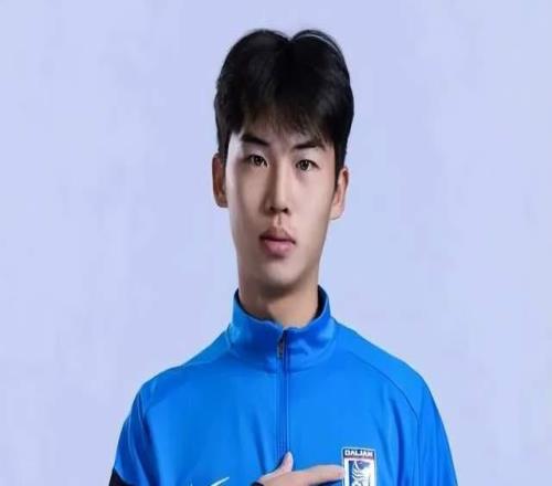 张城瑞直接进一队，，，，，，，赵佳楠去鲲城，，，，，，，大连首战申花，，，，，，，斯坦丘PK特谢拉